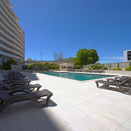 Full Moon By Interhome ポルティマン